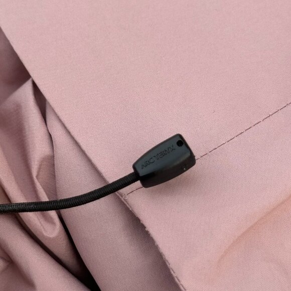 Arcteryx Beta Series Beta LT Hooded Hardshell Jacket, Size M - Picture 7 of 9